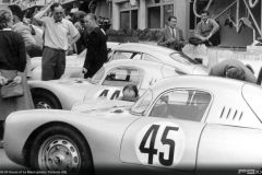 Le-Mans-1953-45-550-Coupe-with-Richard-v-Franenberg-and-Paul-Frere-Sieger-in-Klasse-Sportwagen-bis-1500-ccm