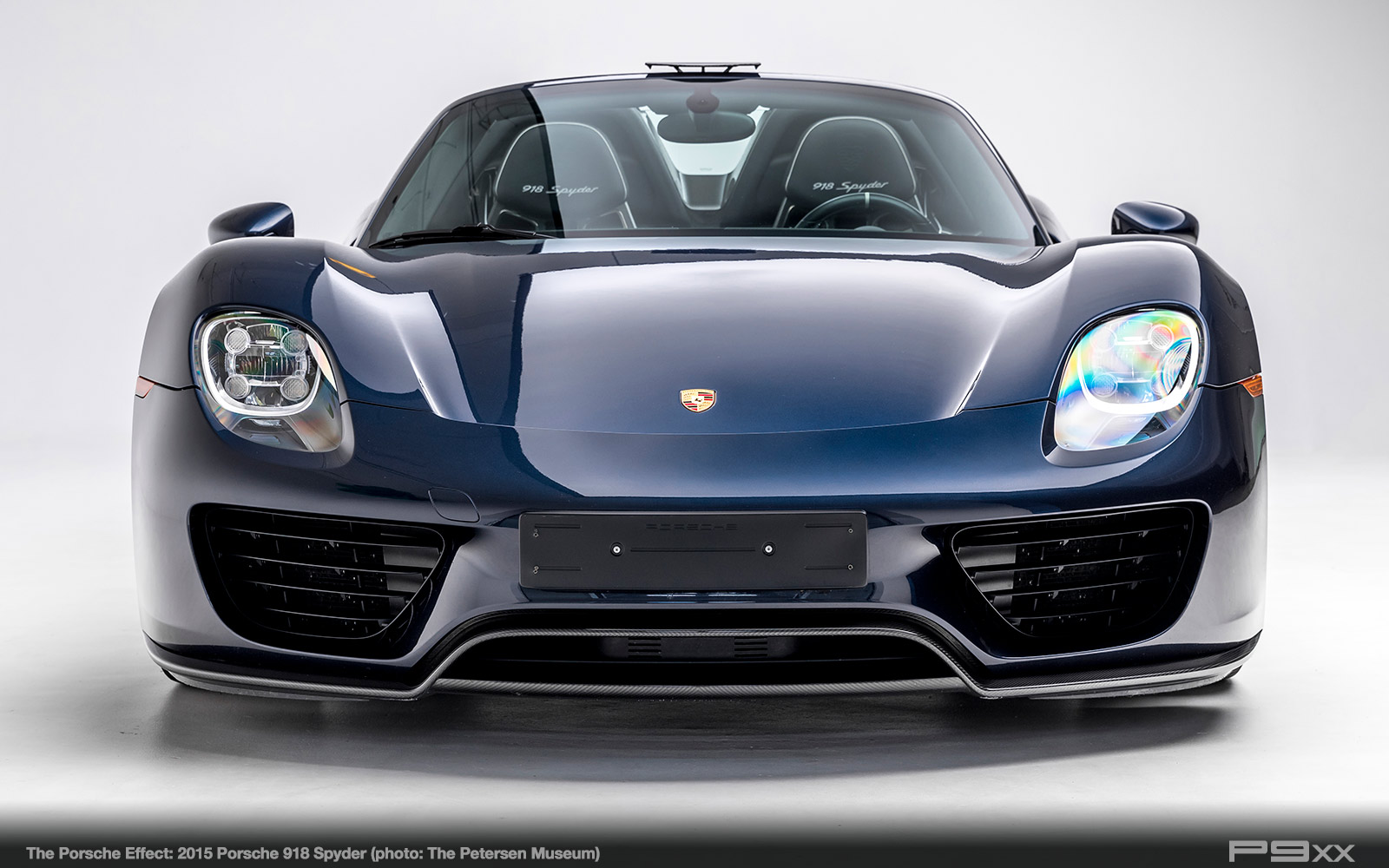 2015-918-Spyder-Petersen-Automotive-Museum-The-Porsche-Effect294