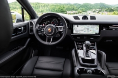 Porsche-Cayenne-Coupe-9YA-321