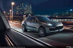 Porsche-Cayenne-Turbo-Coupe-9YA-399