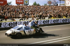 Porsche-Typ-911-T-20-Coupe-M-1968-in-Le-Mans-1968,-Fahrer-Jean-Pierre-Gaban-und-Roger-Vanderschrieck-Sieger-der-GT-Klasse-bis-2000-ccm