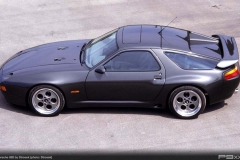 Porsche 928 by Strosek