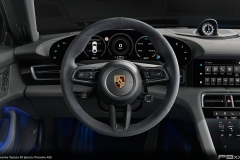 Porsche-Taycan-4S-310