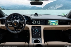 Porsche-Taycan-Turbo-318