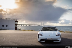 Porsche-Taycan-Turbo-326