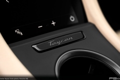 Porsche-Taycan-Turbo-344