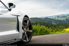 Porsche-Taycan-Turbo-S-305