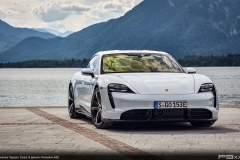 Porsche-Taycan-Turbo-S-338