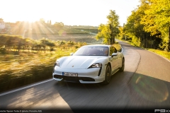 Porsche-Taycan-Turbo-S-500