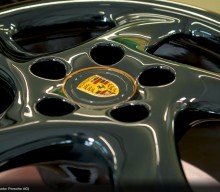 Porsche Classic Project Gold: Lacquer and Laser